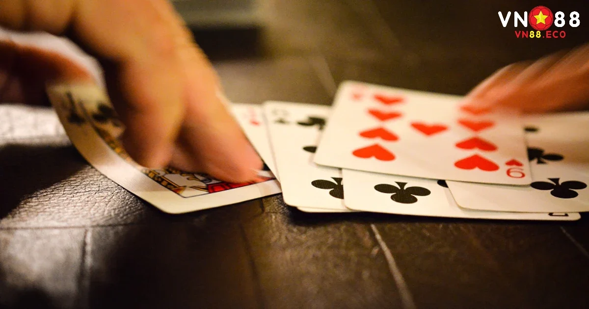 Bài Phỏm VN88 – Khám Phá Tựa Game Bài Tư Duy Đỉnh Cao 1 Bài Phỏm VN88 Là Gì? Cách Chơi Đơn Giản Nhưng Đầy Thách Thức